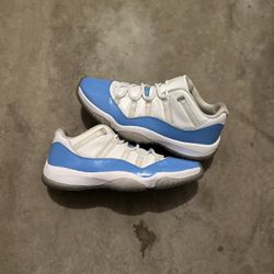 Jordan 11 Low Unc 