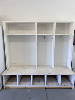 Garage/mudroom locker with bench and cubbies