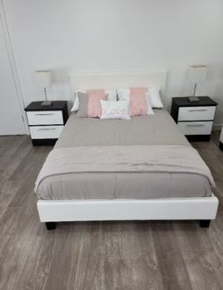 Bedroom Set - Juego de cuarto