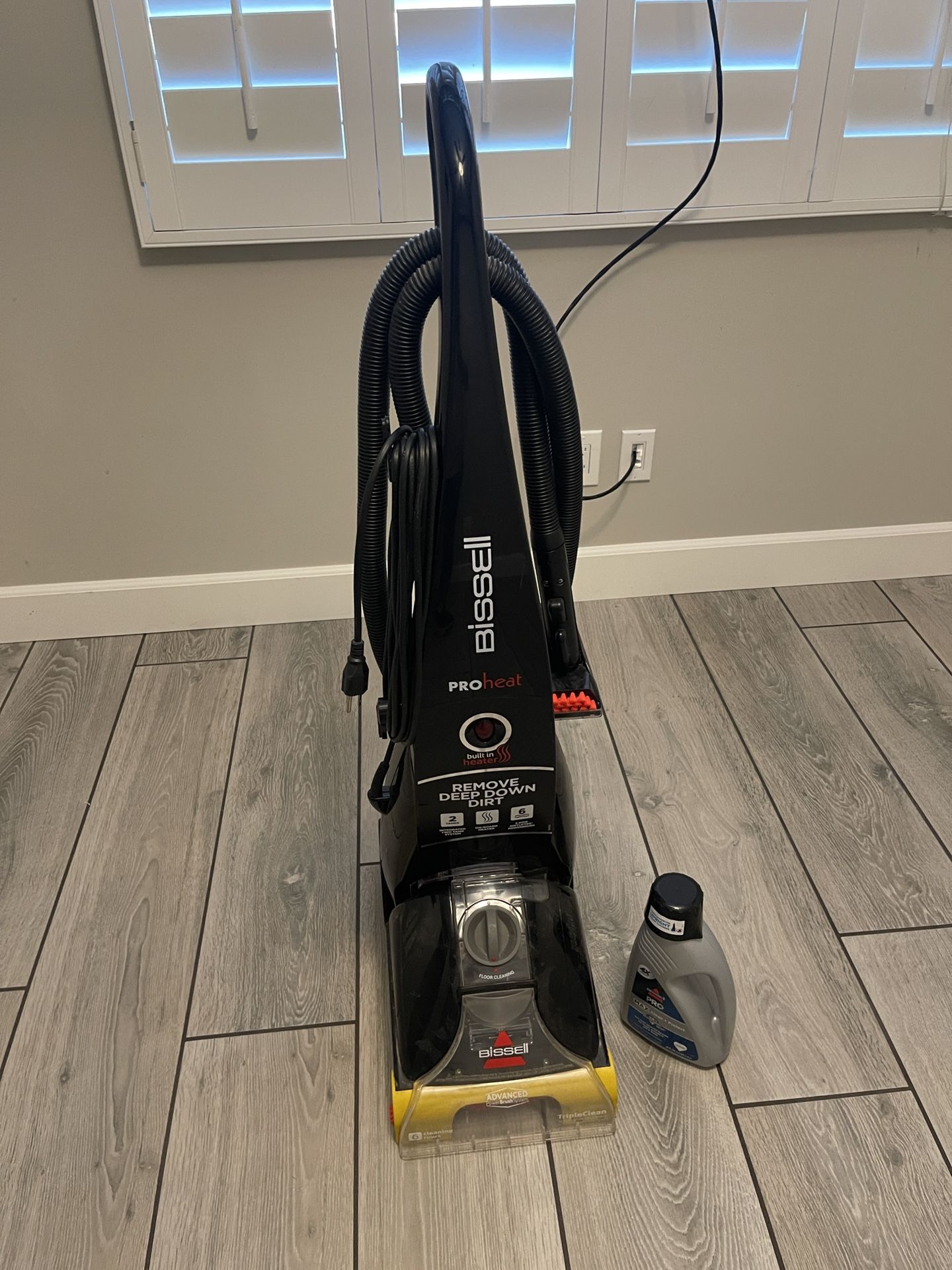 Bissel Proheat Advanced Carpet Cleaner