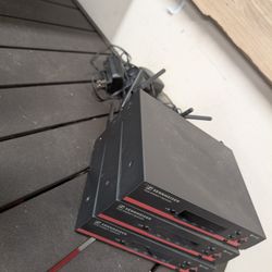 Sennheiser Reciever And Mic Presentation Sets