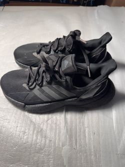 Adidas boost running shoes SZ US 4.5