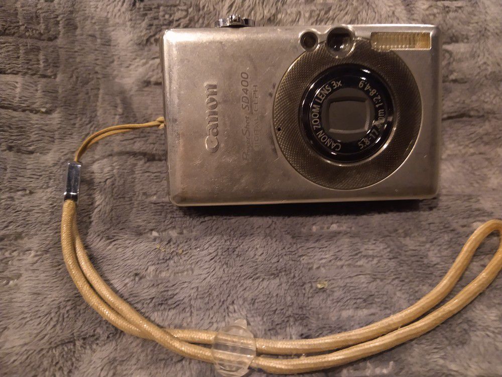 Canon Powershot SD400