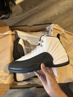 Air Jordan Retro 12 Taxi Size 9 Brand New