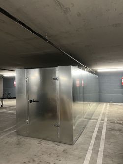 	Modular 75 Triple 74.5x140x86 With Three 44” Extensions 
