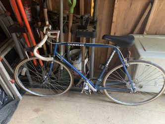 Schwinn racing bike. (Traveler)