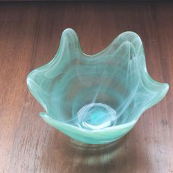 Hand Blown Art Glasse Bowl 