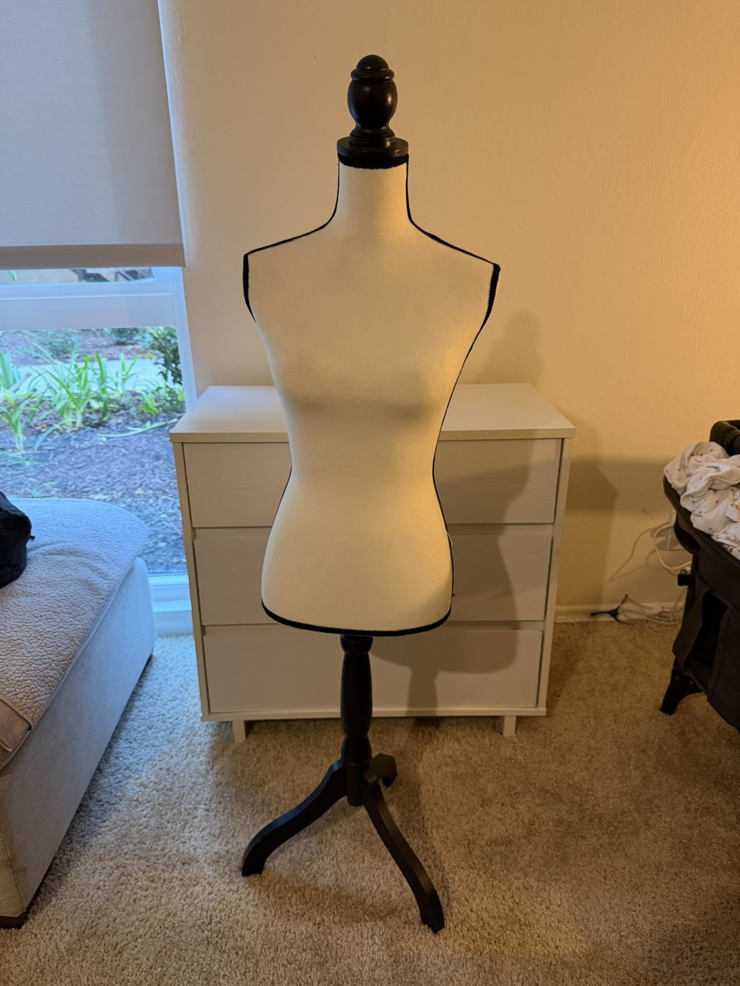 Pinnable Mannequin Torso Body Dress Adjustable Height