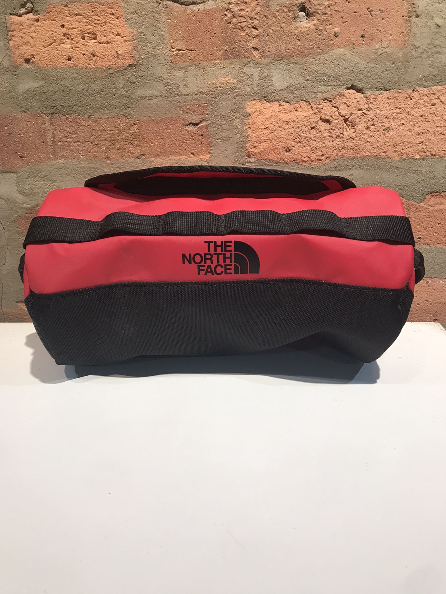 The North Face Base Camp Travel Canister Wash Bag