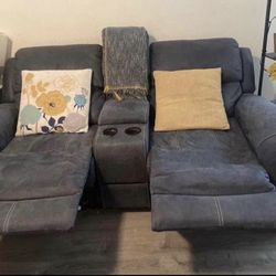 Power Reclining Loveseat