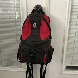 Tamrac Adventure series camera backpack