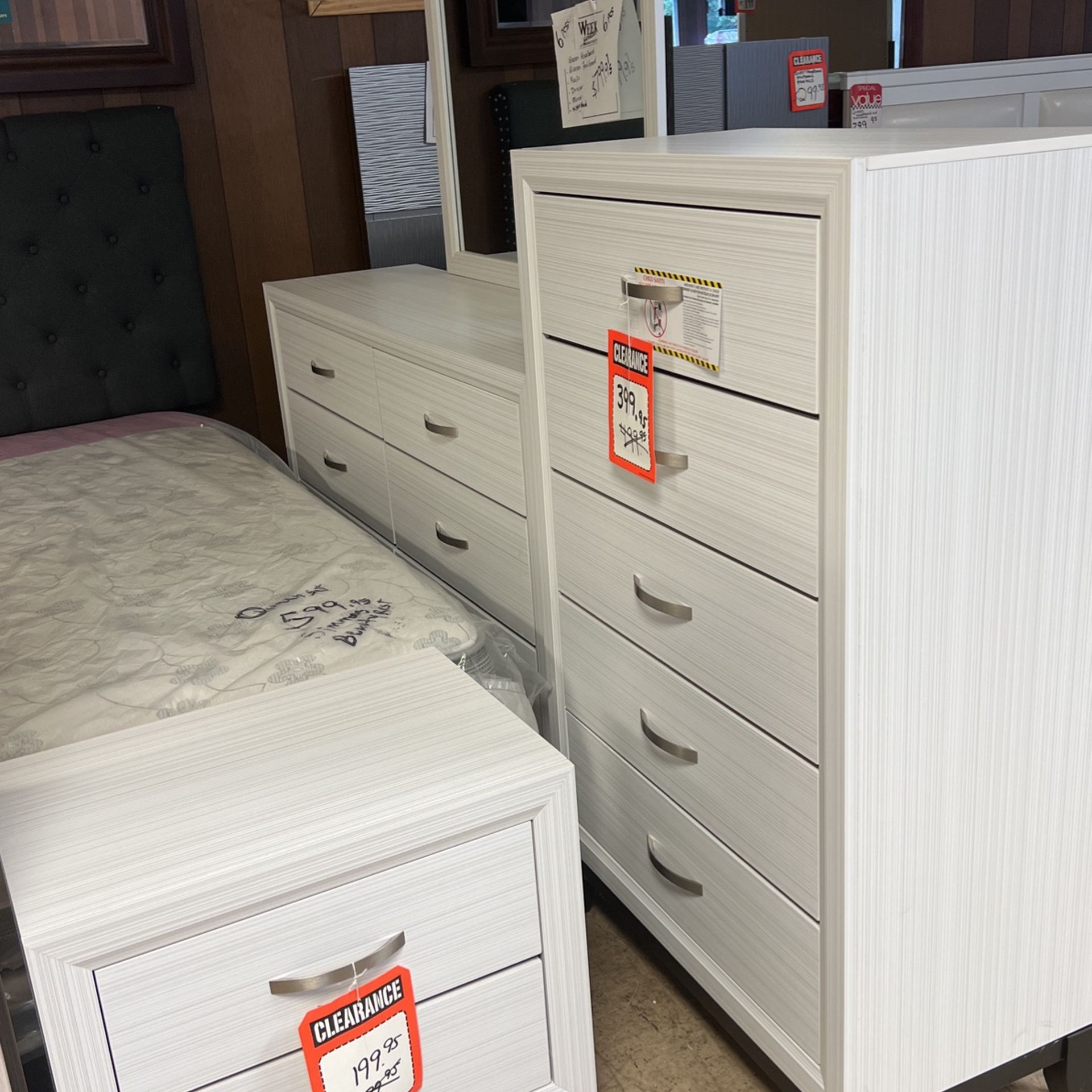 Brand new bedroom suit for 799 includes queen, headboard, footboard rails, dresser, mirror and nightstand for 799 brand new