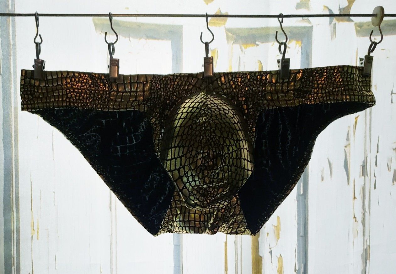 Men's Sexy Crocodile Embossed Brief Metallic Underwear Bikini M