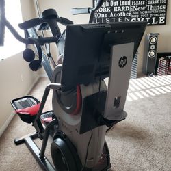 Bow Flex Max Trainer  M5