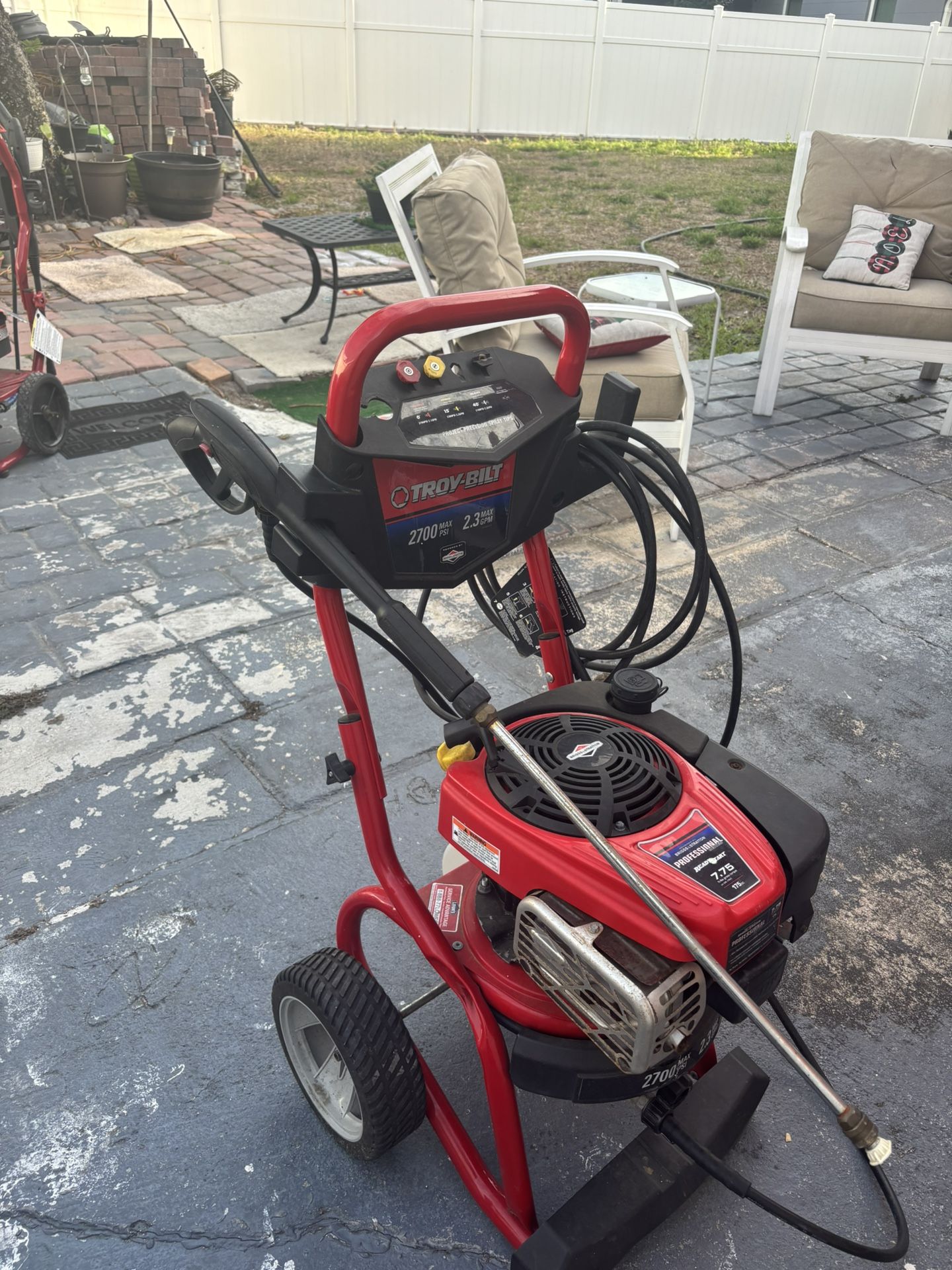 Troy-Bilt Pressure Washer – 2700 PSI / 2.3 GPM for Sale in Bartow, FL ...