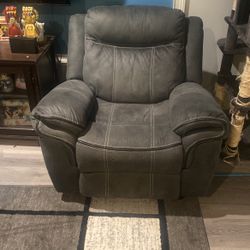 Recliner