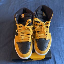 Air Jordan 1 Pollen Size 8