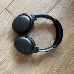 JBL headphones 