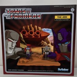 Super7 - Transformers - ReAction Figures - The Ark Playset New 