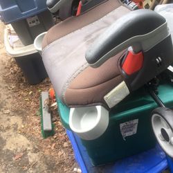 Nice Heavy Duty Kids Booster Seat With Cupholders Only $20 Firm