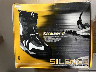 Silencer Cruiser II Snowboarding  Boots SIZE 8