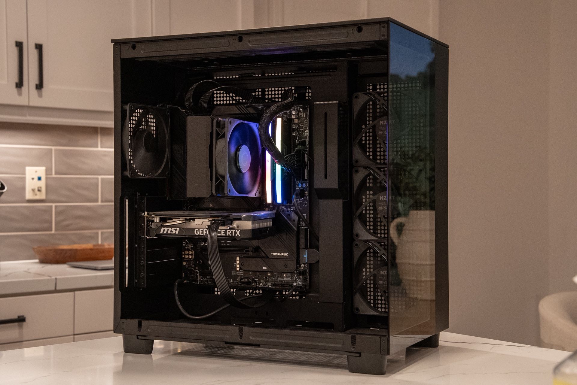 Ryzen 5 7600x, 32gb RGB, Mag B650 Tomahawk WiFi with Window 11 Pro - Fully plug and go ready to use