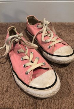 Girls converse