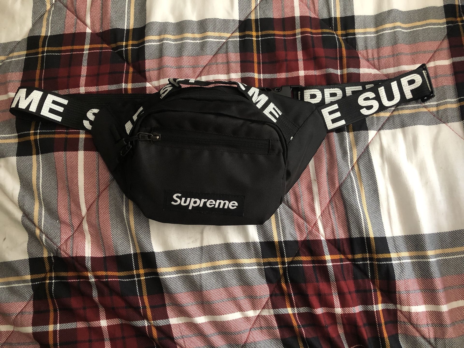 Supreme fanny pack