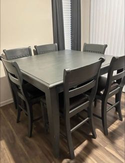 8 person dinning table