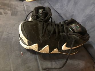Used kyire 4 kids size 4