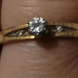 Vintage Antique 14KT Genuine Diamond Ring