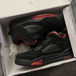 Jordan Retro 5 Size 9
