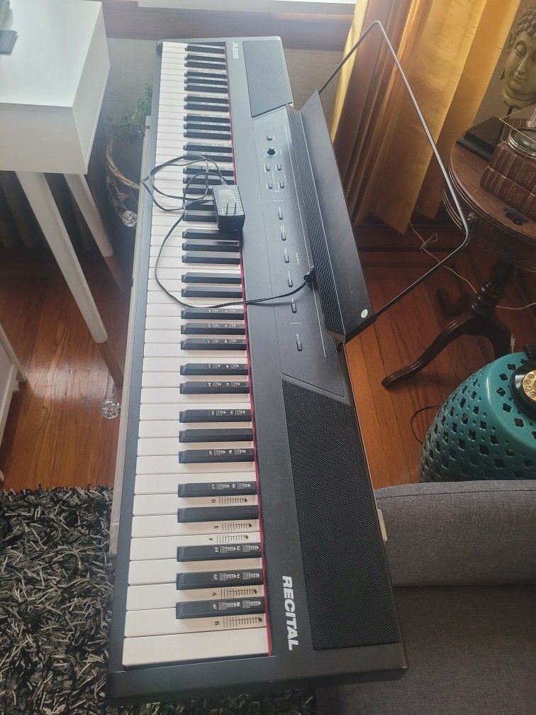 88 Keys Weighted Keyboard 