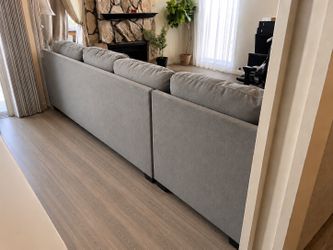Sectional couch