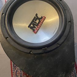 Car Audio Speakers And 16in Sub