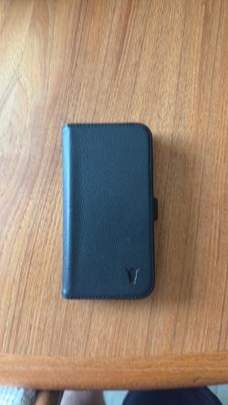 iPhone 15 Pro- Torro leather wallet/case