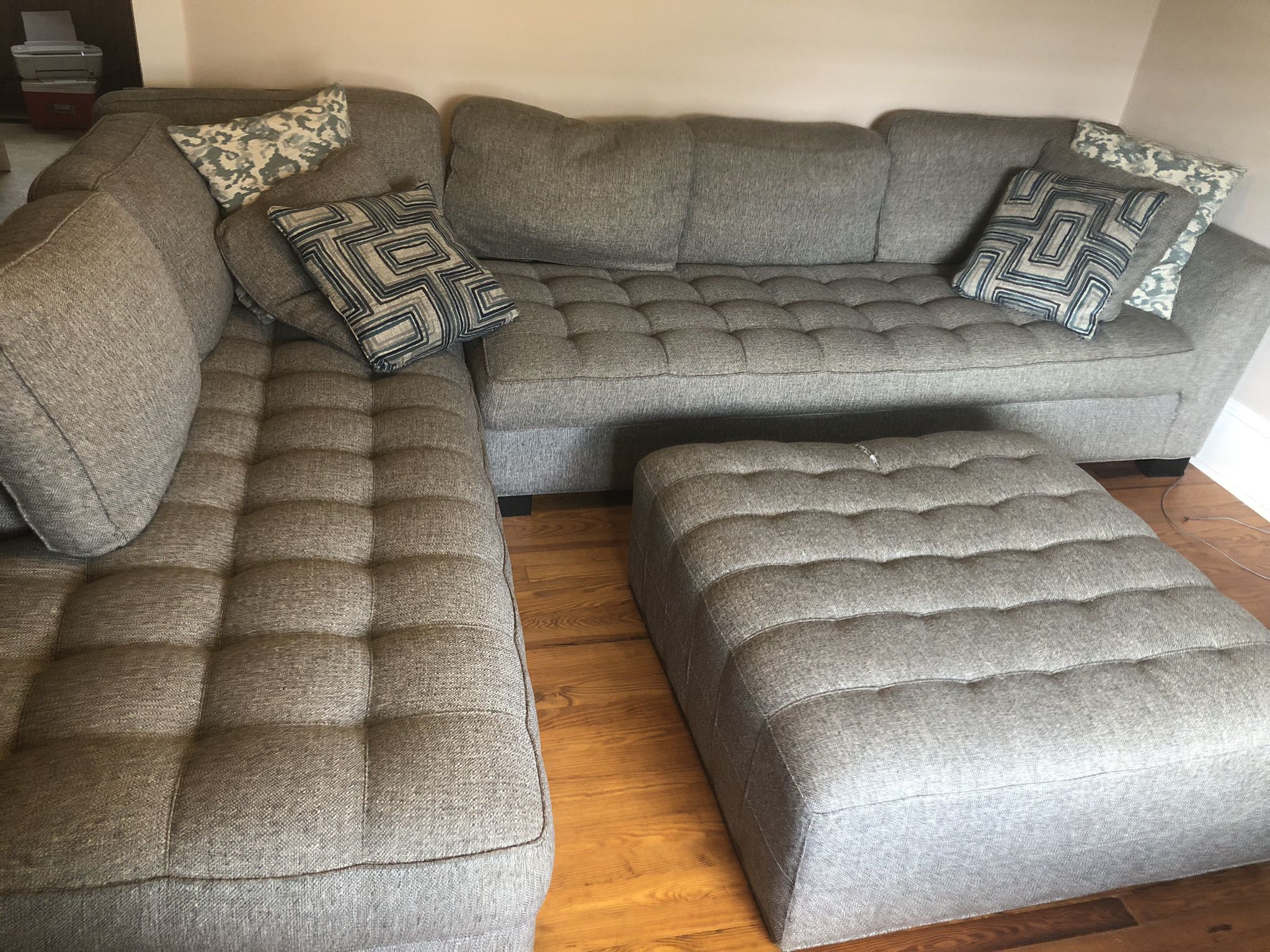 Sectional Couch 2pc