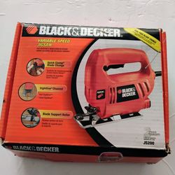 Black & Decker corded jigsaw, model JS200