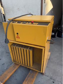 Air compressor