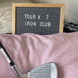 Tour X Size 7 Iron Golf Club