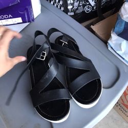 Black And White Wedges 