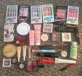 Beauty & Press-On Nail Bundle – NARS, Benefit, Makeup by Mario, Amika + More