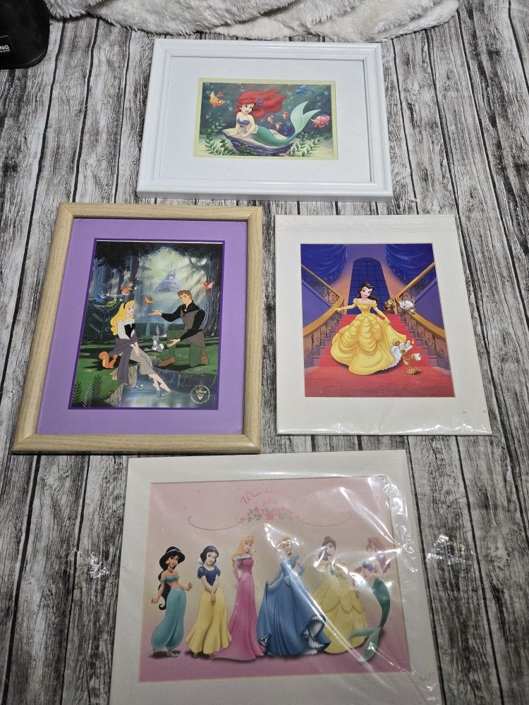 DISNEY PRINCESS MATTED & FRAMED LITHOGRAPH PRINTS VINTAGE PRICED INDIVIDUALLY OR ALL FOR $50
Individual:
Multi princess matted print $10
Belle matted