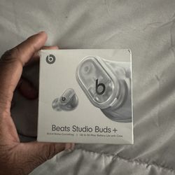 Beats Studio Buds +