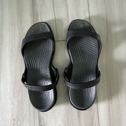 Crocs Sandals 