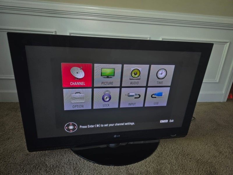 46" LG HDMI TV