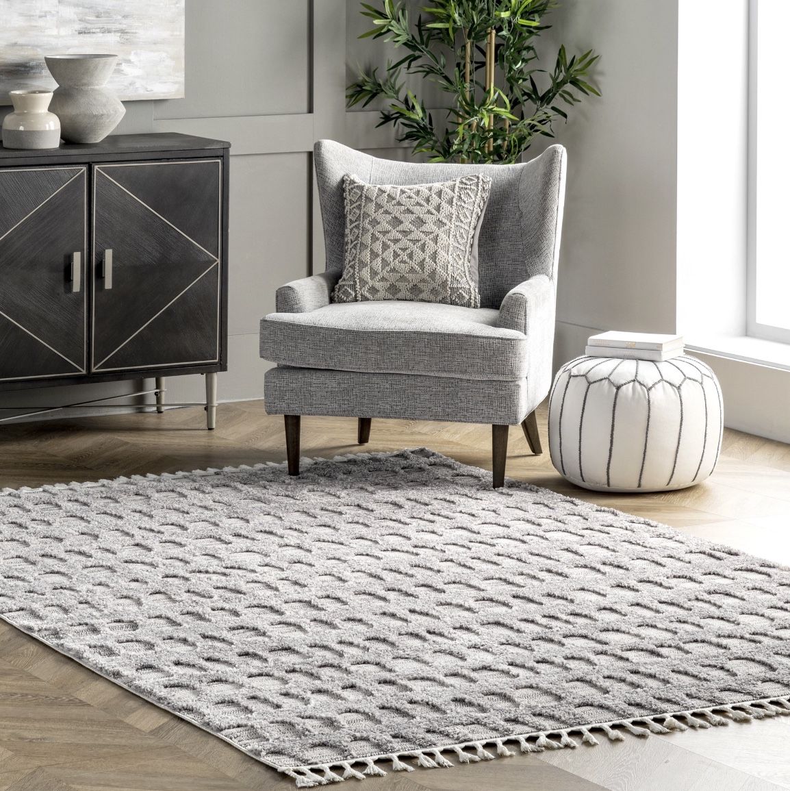 nuLOOM Jean Textured Ovals Tassel Area Rug 4'x6' for Sale in Virginia