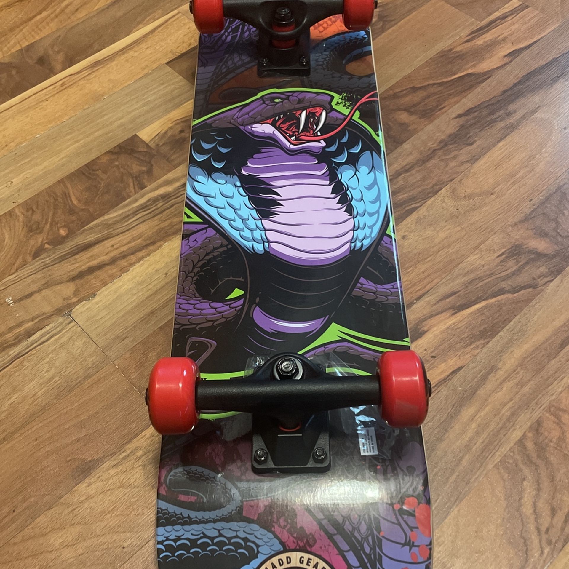 Madd Gear Australia Skateboard 31 Inch Mint Shape 20.00