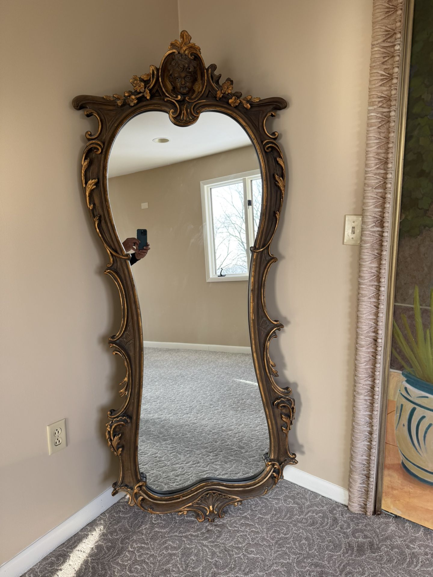 Pretty Mirror