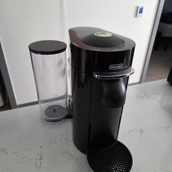 Delonghi Nespresso Coffee machine